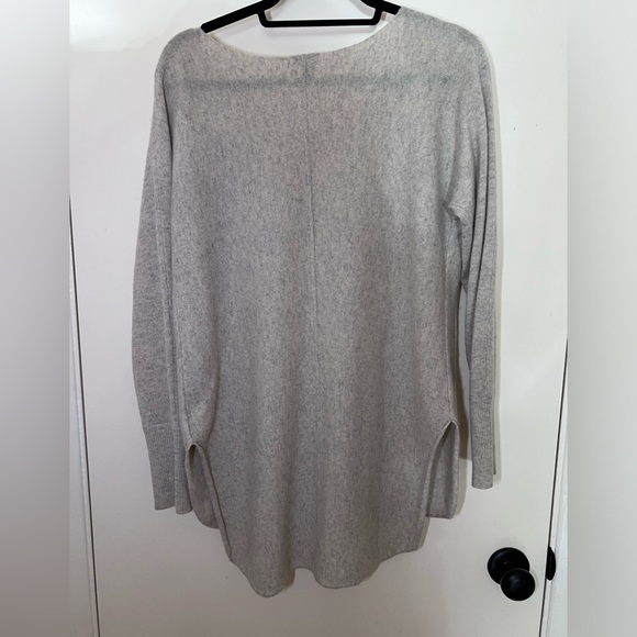Cashmere sweater - Picture 3 of 5